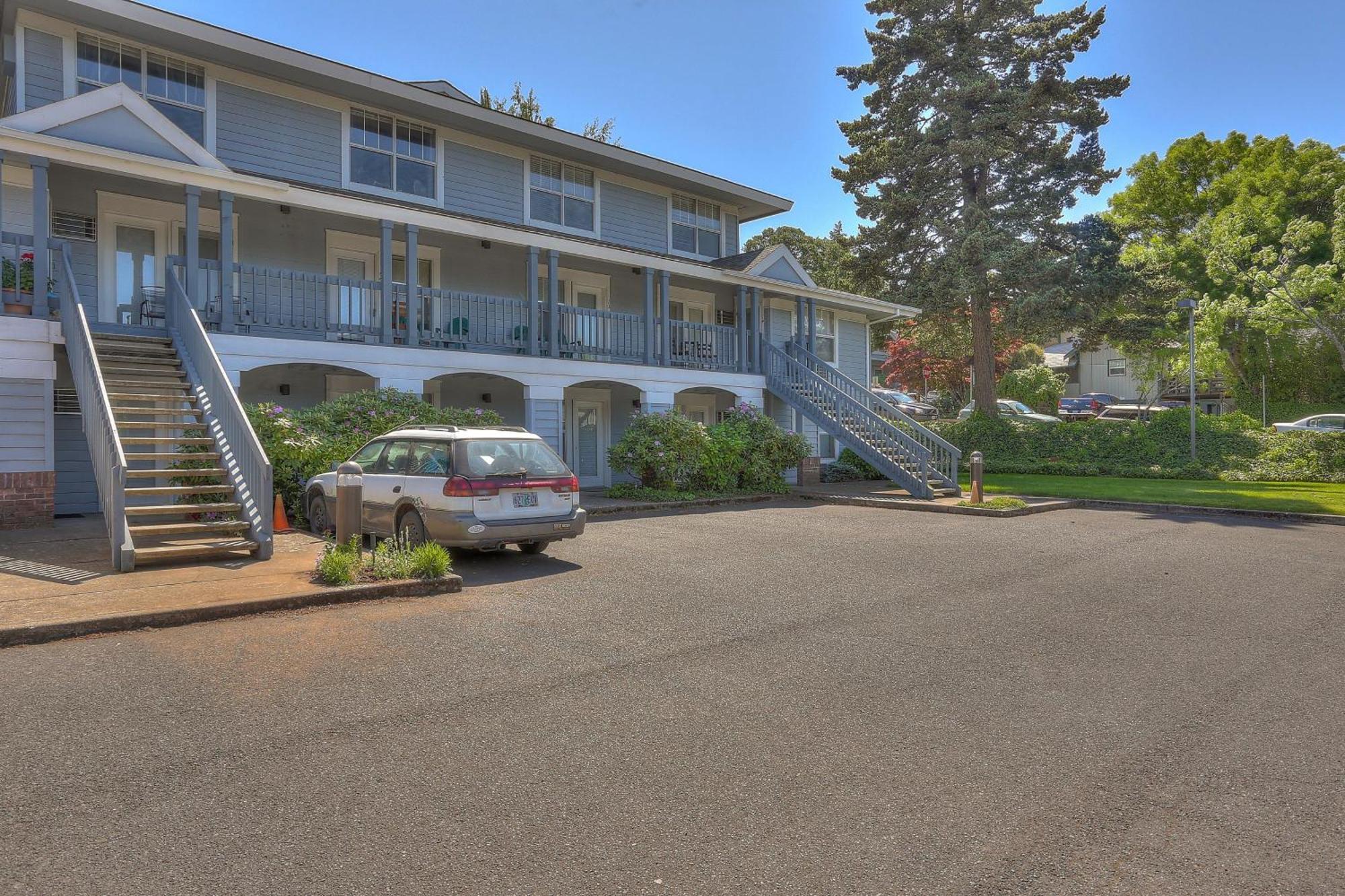 13 Lodge Hood River Dış mekan fotoğraf